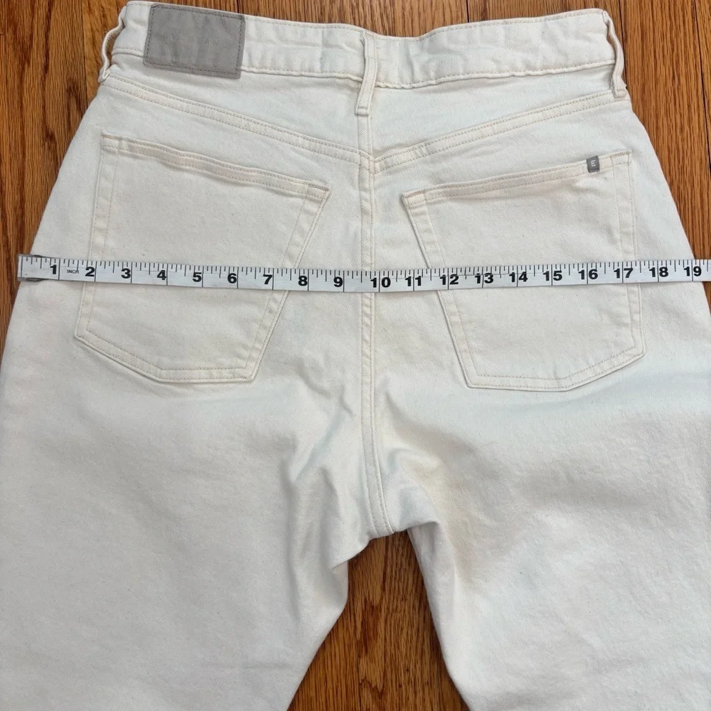Everlane The Curvy Cheeky Off White Organic Cotton High Rise Crop Jeans size 28